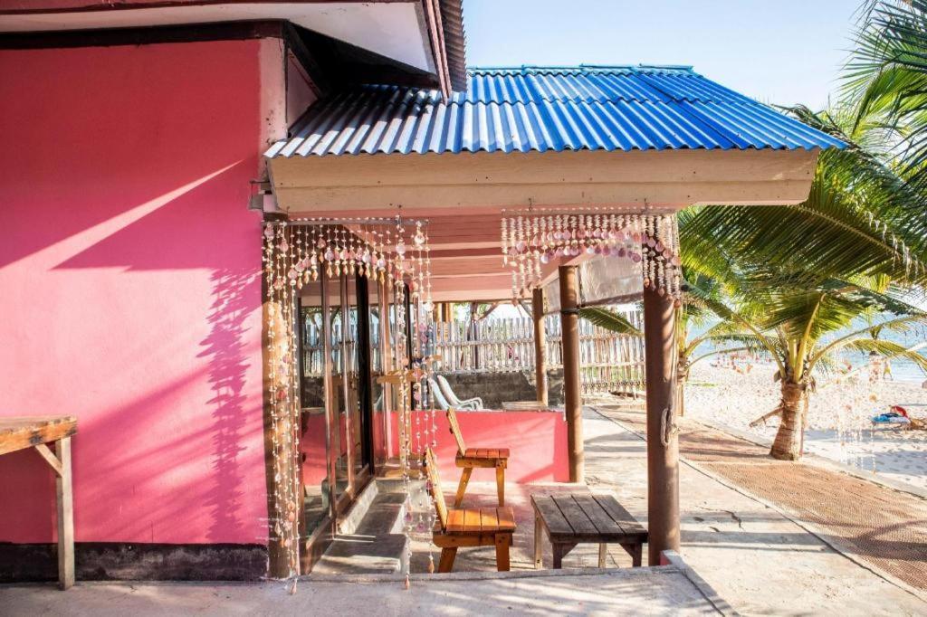 Oyo 797 Pink House Bungalow Ko Lanta Exteriér fotografie
